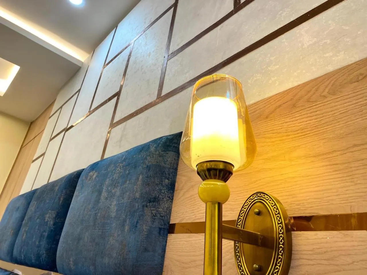 Mantavya Hotel - Near Bhu Campus Varanasi