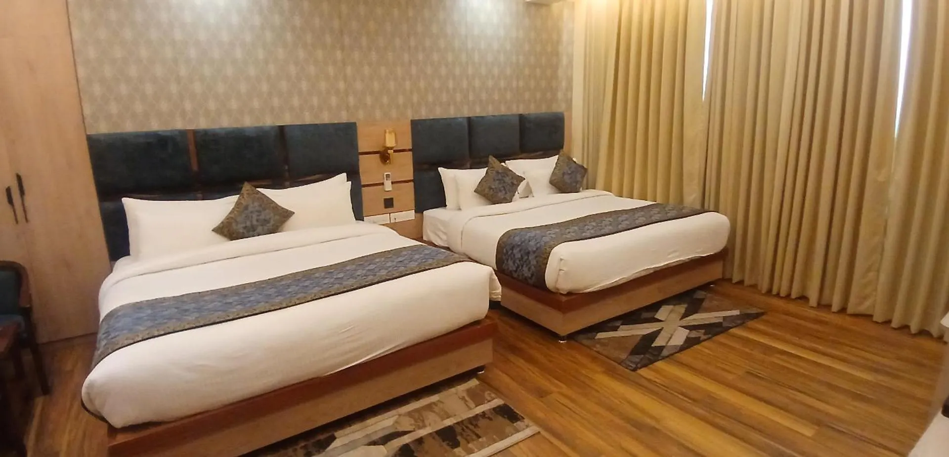 Mantavya Hotel - Near Bhu Campus Varanasi