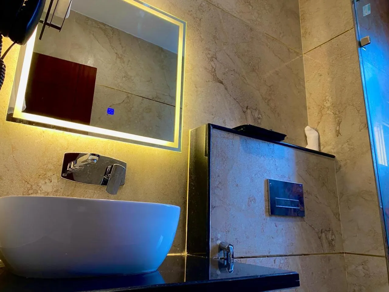 Mantavya Hotel - Near Bhu Campus Βαρανάσι 5*,